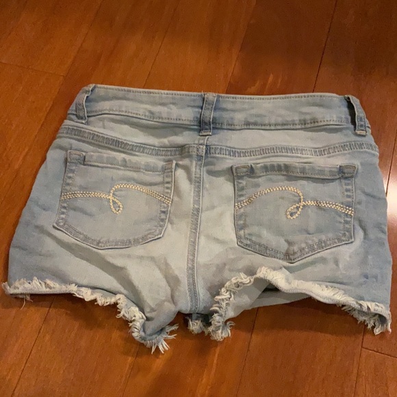 Light blue ripped denim shorts, size 2 - Picture 2 of 2